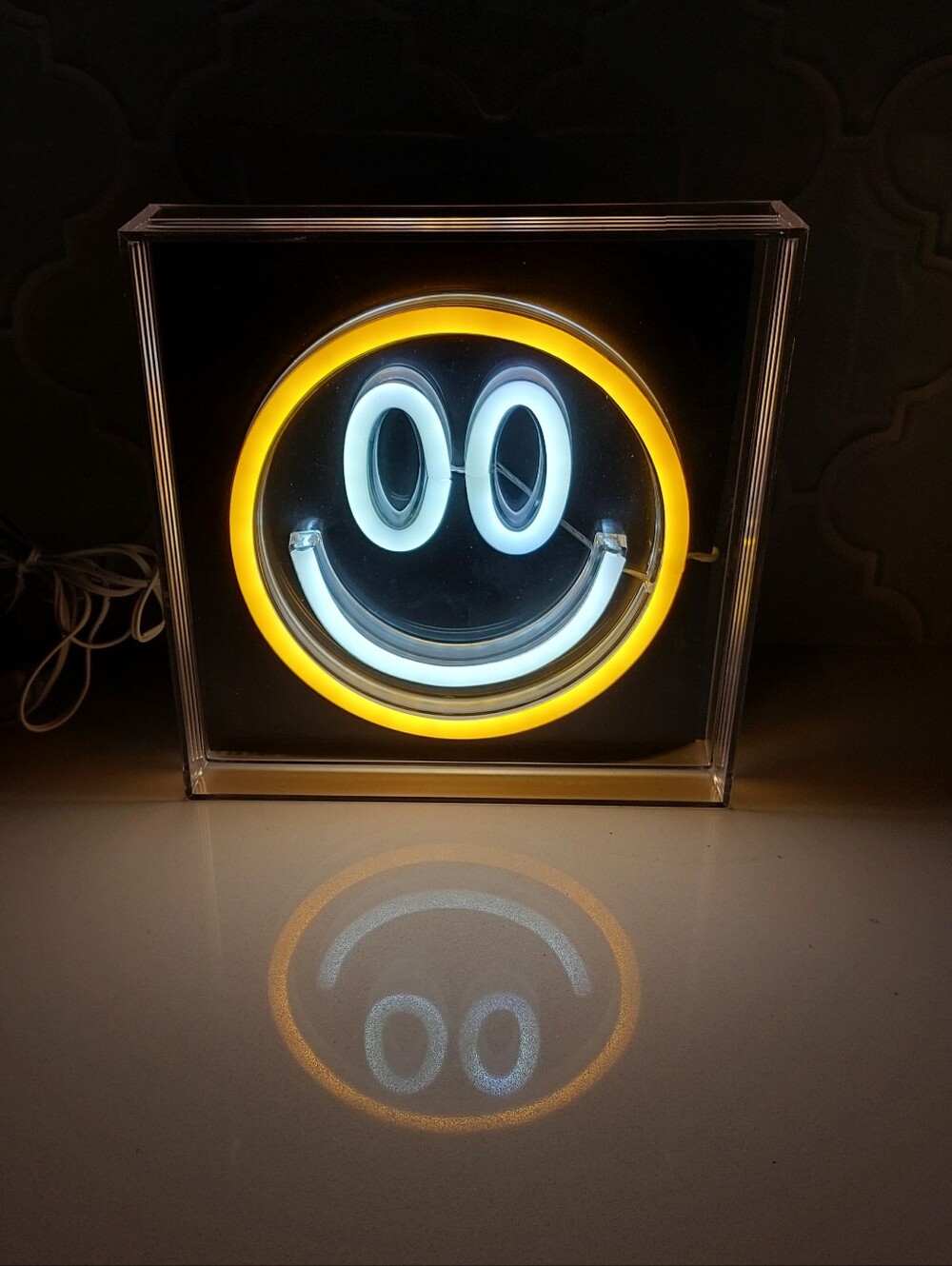 HAPPY FACE Smile Face LED Novelty Neon Light Lamp Home Or Office